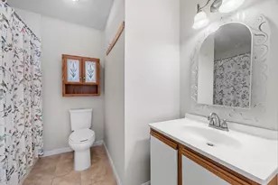 212 Fisher St, North Attleboro, MA 02760 - Photo 9