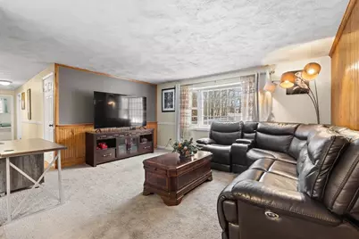 31 Burlington Ave, Wilmington, MA 01887 - Photo 13