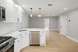 64 Trenton St, Boston, MA 02128 - Photo 9