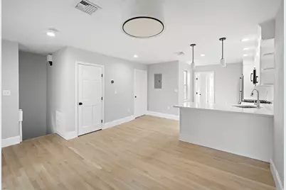 64 Trenton St, Boston, MA 02128 - Photo 5