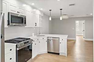 64 Trenton St, Boston, MA 02128 - Photo 7