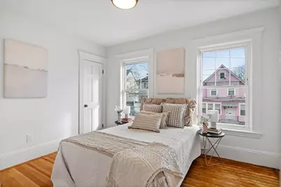 21 Fenton, Lynn, MA 01905 - Photo 9