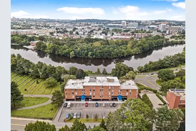 231 Coolidge Ave #401, Watertown, MA 02472 - Photo 7