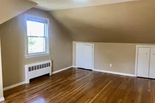 17 Hatfield Rd, Newton, MA 02465 - Photo 9