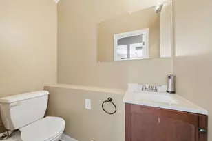 46 Lilac Ave, Somerset, MA 02726 - Photo 21