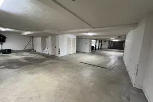 37 P St, Boston, MA 02127 - Photo 23