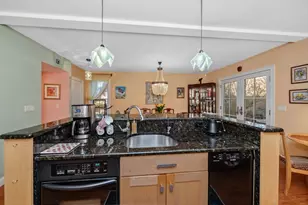 117 Lexington Ave, Cambridge, MA 02138 - Photo 11