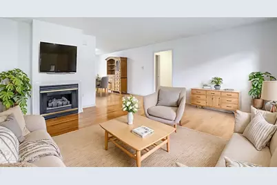 665 Center St #706, Ludlow, MA 01056 - Photo 9