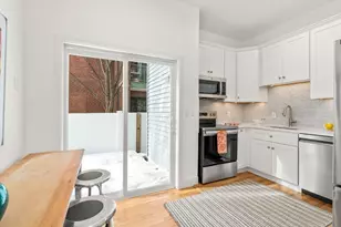 7 Russell St, Cambridge, MA 02140 - Photo 11