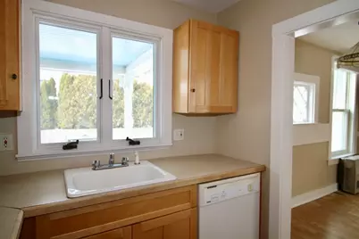 39 South St #B, Rockport, MA 01966 - Photo 7