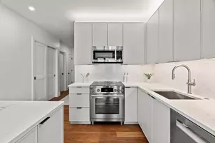 1515 Commonwealth Ave, Boston, MA 02135 - Photo 9