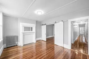 76 Maple St, Northampton, MA 01062 - Photo 9