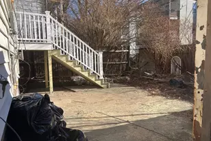 37 Longfellow St, Boston, MA 02122 - Photo 3