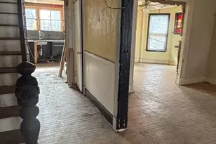 37 Longfellow St, Boston, MA 02122 - Photo 11