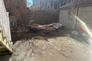 37 Longfellow St, Boston, MA 02122 - Photo 3