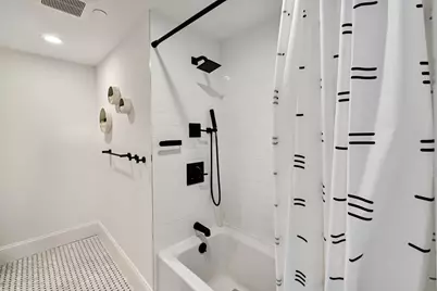 258-260 W Third Street #2B, Boston, MA 02127 - Photo 13