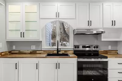 2 Oakdale St, Wareham, MA 02571 - Photo 25