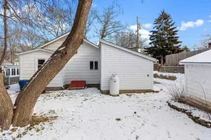 2 Oakdale St, Wareham, MA 02571 - Photo 35