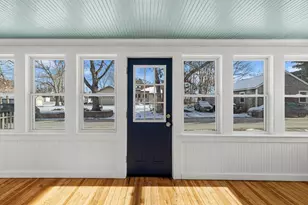 2 Oakdale St, Wareham, MA 02571 - Photo 5