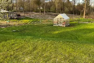 4 Thorndike St, Dunstable, MA 01827 - Photo 31