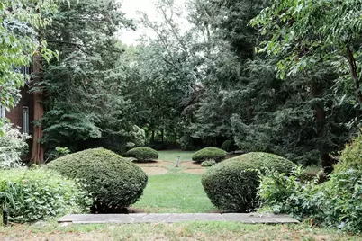 180 Ivy St, Brookline, MA 02446 - Photo 9