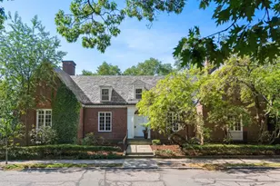 180 Ivy St, Brookline, MA 02446 - Photo 33