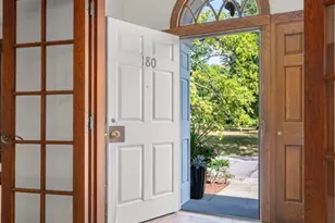 180 Ivy St, Brookline, MA 02446 - Photo 31