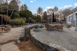 401 Dedham St, Newton, MA 02459 - Photo 25