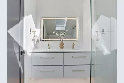 79 Moreland St #79, Somerville, MA 02145 - Photo 21