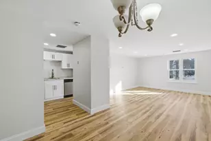 25 Longworth Ave, Brockton, MA 02301 - Photo 7