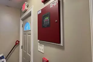 7 Wales St, Boston, MA 02124 - Photo 39