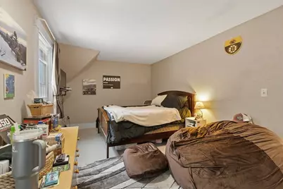 9 Pleasant St, Lunenburg, MA 01462 - Photo 25