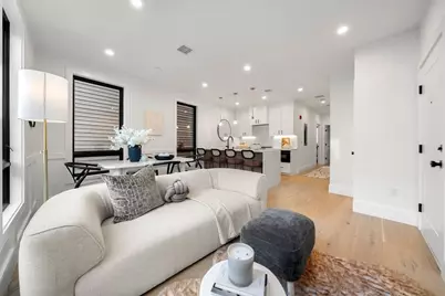 136 W 8th St #2, Boston, MA 02127 - Photo 5