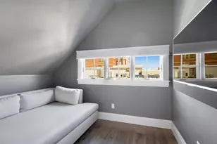 719 E 2nd St, Boston, MA 02127 - Photo 19