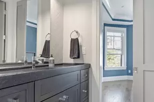 719 E 2nd St, Boston, MA 02127 - Photo 27