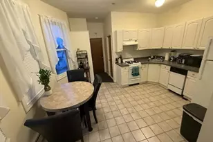 126-128 Vernal St, Everett, MA 02149 - Photo 5