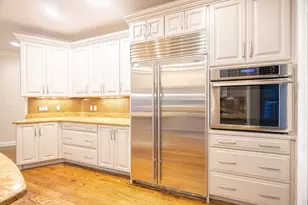 27 Mellon Rd, Wellesley, MA 02482 - Photo 3