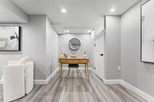 10 Van Brunt St, Boston, MA 02136 - Photo 17