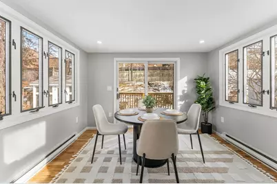 10 Van Brunt St, Boston, MA 02136 - Photo 9