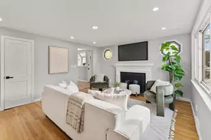 10 Van Brunt St, Boston, MA 02136 - Photo 1