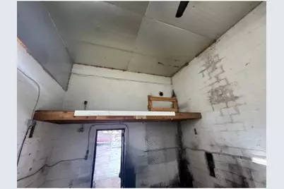 11 Front St #E, Springfield, MA 01151 - Photo 3