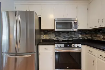 102 Wheeler St, Pepperell, MA 01463 - Photo 5