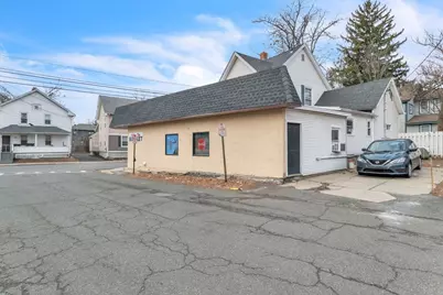 94 Meadow St, Westfield, MA 01085 - Photo 3