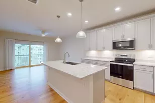 250 Martins Lndg, North Reading, MA 01864 - Photo 3