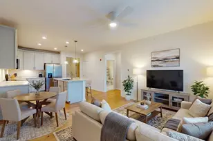 250 Martins Lndg, North Reading, MA 01864 - Photo 5