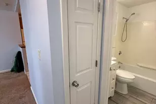 549 Pine St, Lowell, MA 01851 - Photo 17