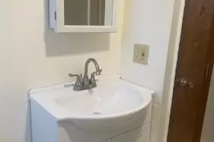 8 Jackson St, Quincy, MA 02169 - Photo 5