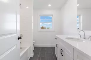 62 High St, Stoneham, MA 02180 - Photo 7