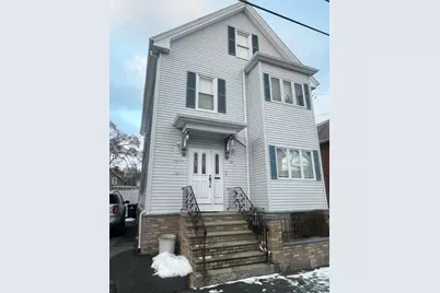 39 Bay Street #1, New Bedford, MA 02740 - Photo 1