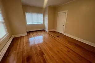 39 Bay St, New Bedford, MA 02740 - Photo 7